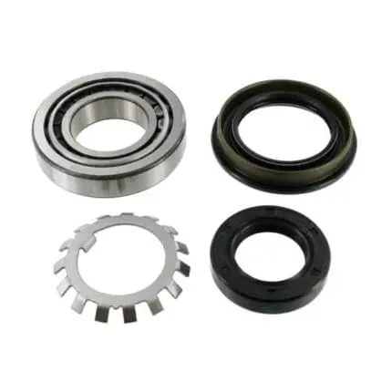 Wheel Bearing Kit Nissan Navara D21,E24 (TD25/27), D22,NP300,NV350,E26 (YD25), (Rear) SKF