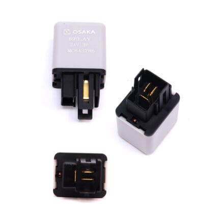 RELAY 24V 3P MC843786
