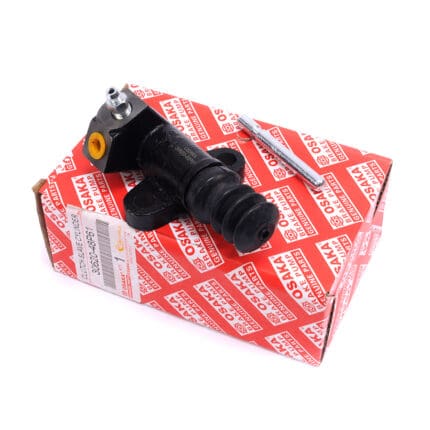 Clutch Slave Cylinder Nissan Caravan E24 '87-'99 (TD27/QD32), E25 '07-'12 (QR20/ZD30), E26 '12-'22 (QR20/25), Frontier '88-'13 D21,D22 (TD27/QD32/YD25/ZD30) 3/4" OSAKA