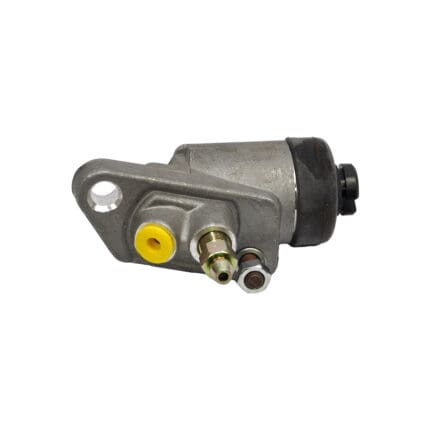 Front Wheel Cylinder Nissan E23, E20, 620, 720 R/S, 41101-B9600 BGF